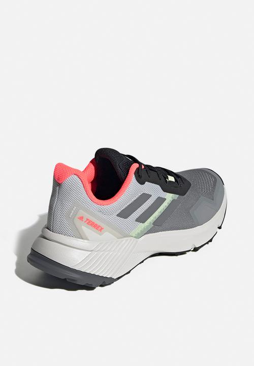 adidas Originals - Terrex soulstride w - grey three/grey four/turbo