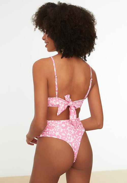 Trendyol - Floral patterned high waist bikini set - pink