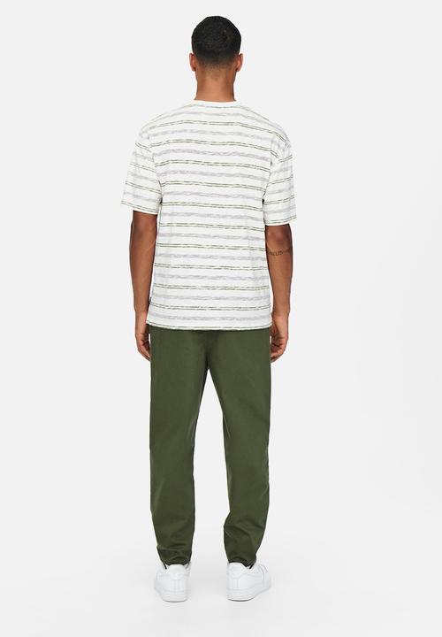 Only & Sons - Onsiban relaxed short sleeve stripe tee - white