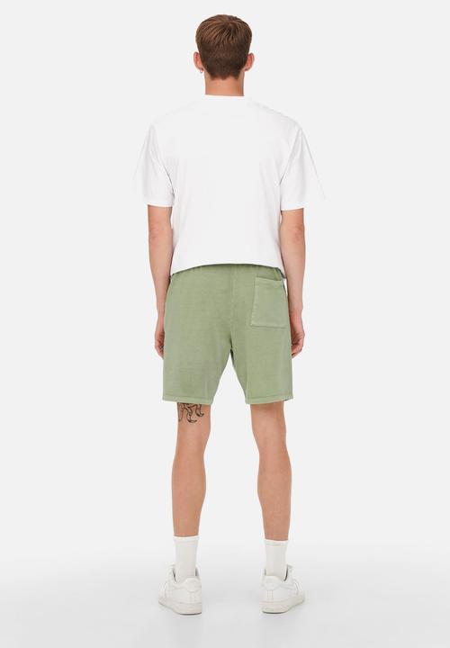 Only & Sons - Onsdon reg sweat shorts - oil green