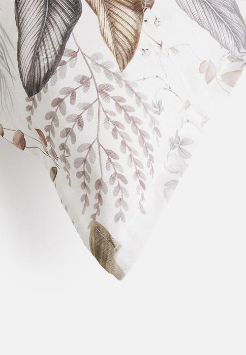 Grey Gardens - Muted fern cushion cover - multi