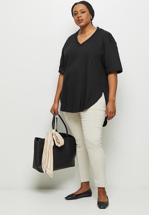 edit Plus - V-neck stripped hem tee - black