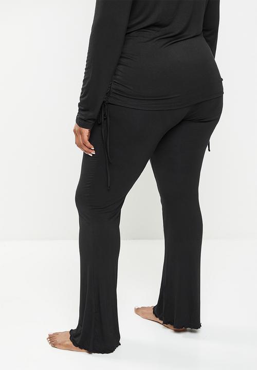 Cotton On - Curve sleep recovery flare pant - black