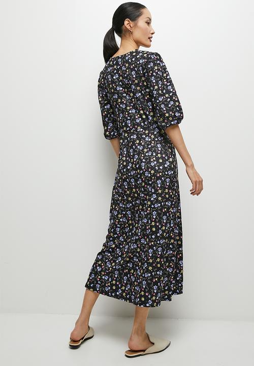 edit - Balloon sleeve curved waist midi dress - black micro flowers