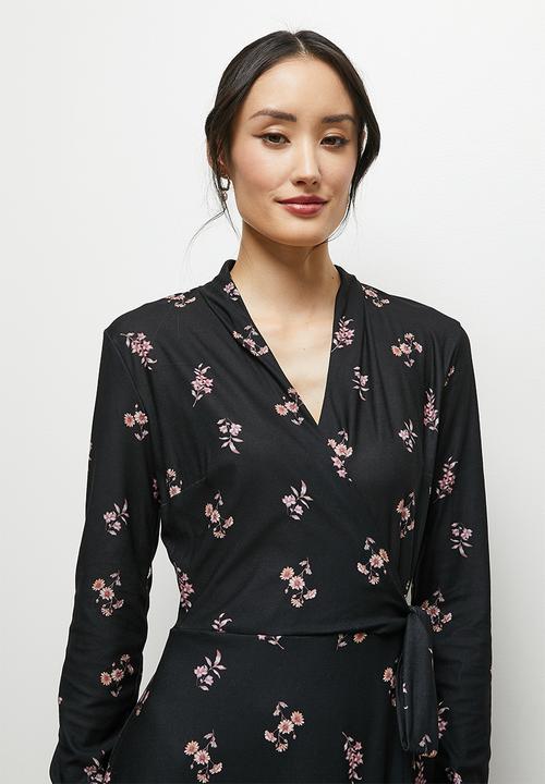 MILLA - Wrap midi dress - spaced floral