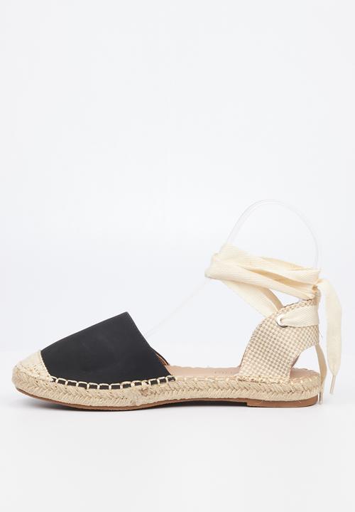 Butterfly Feet - Karla 4 espadrille - black