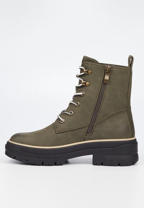 Miss Black - Berlan1 lace up ankle boot - olive