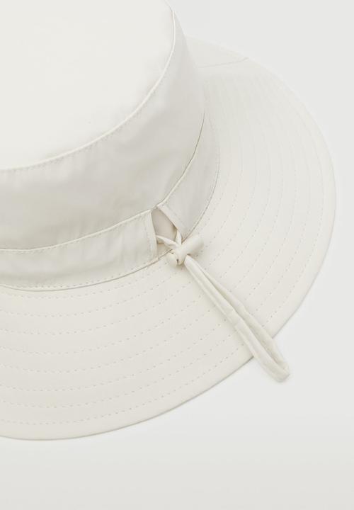 MANGO - Bucket hat - ecru