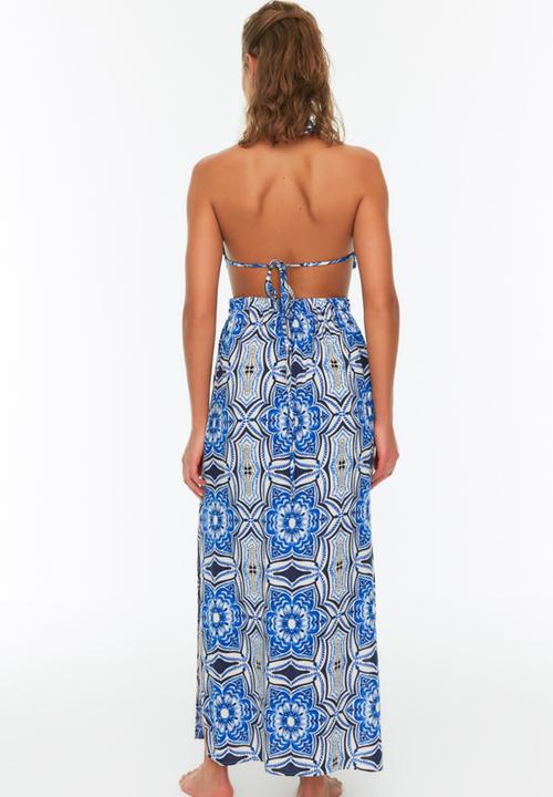 Trendyol - Floral pattern cut out detailed beach dress - blue