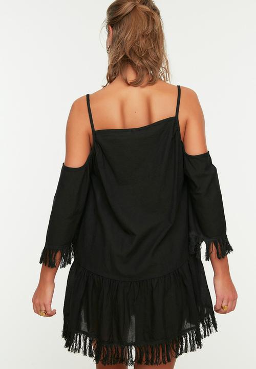 Trendyol - Carmen collar fringe embroidered beach dress - black