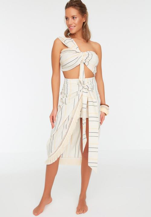 Trendyol - Tie detailed bottom-top set - cream