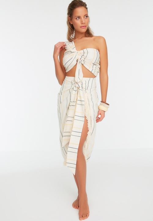 Trendyol - Tie detailed bottom-top set - cream