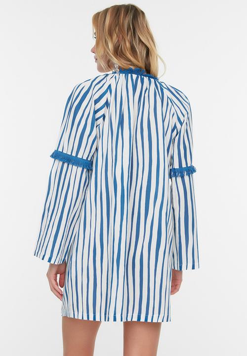 Trendyol - Striped cotton beach dress - blue