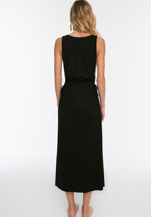 Trendyol - Pleated slit detailed beach dress - black