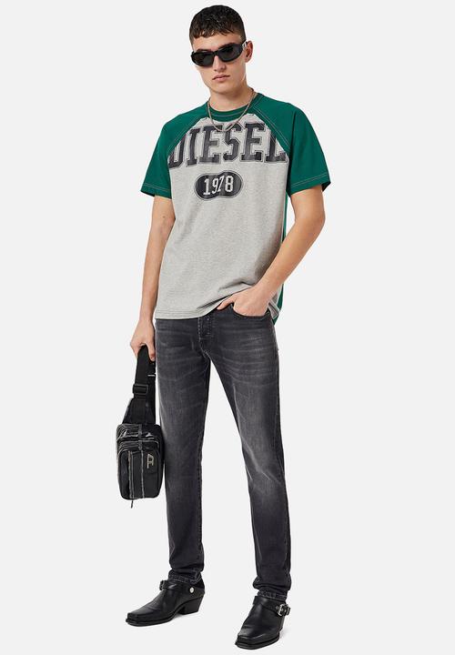 Diesel  - D-yennox tapered jeans - dark wash grey