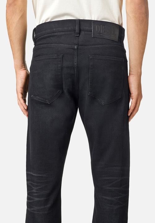 Diesel  - D-viker l.32 trousers - black 