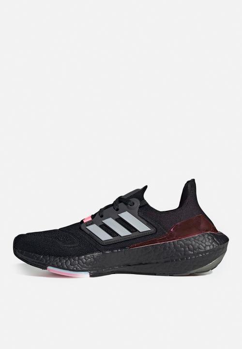 adidas Originals - Ultraboost 22 w - core black/matte silver/beam pink