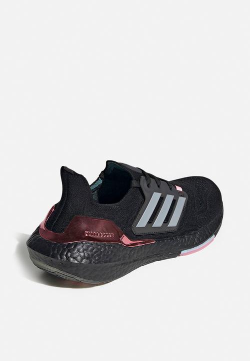 adidas Originals - Ultraboost 22 w - core black/matte silver/beam pink