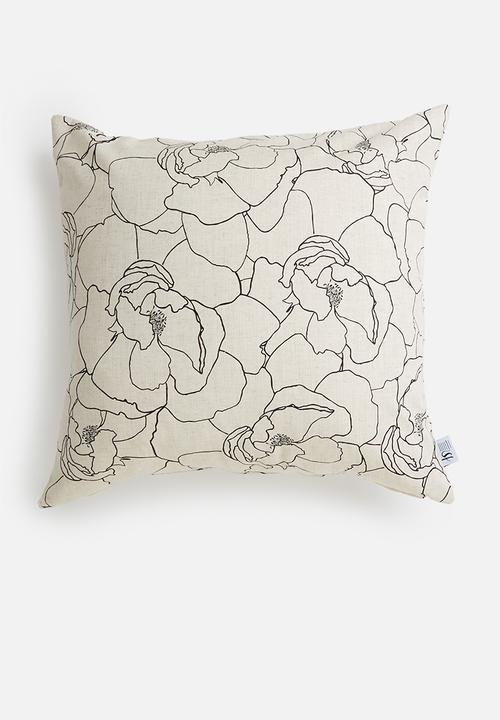 Sixth Floor - Diana linen cushion cover - white & black
