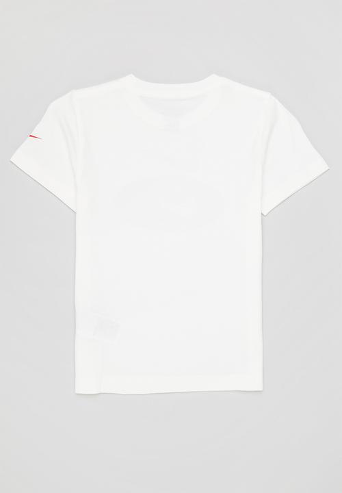 Nike - Nkb short sleeve graphic t-shi - white