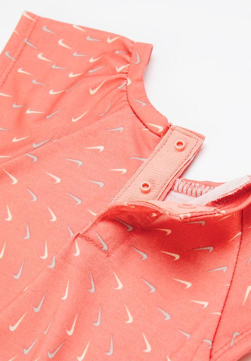 Nike - Nkg essentials + knit romper - pink