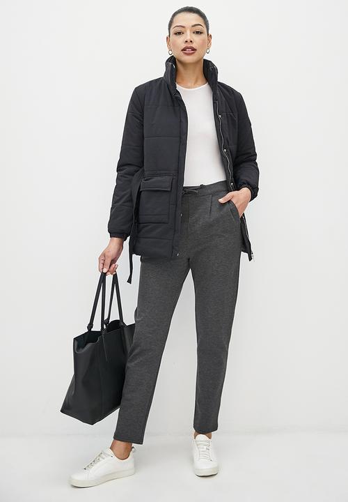 edit - Belted quilted puffer jacket - black
