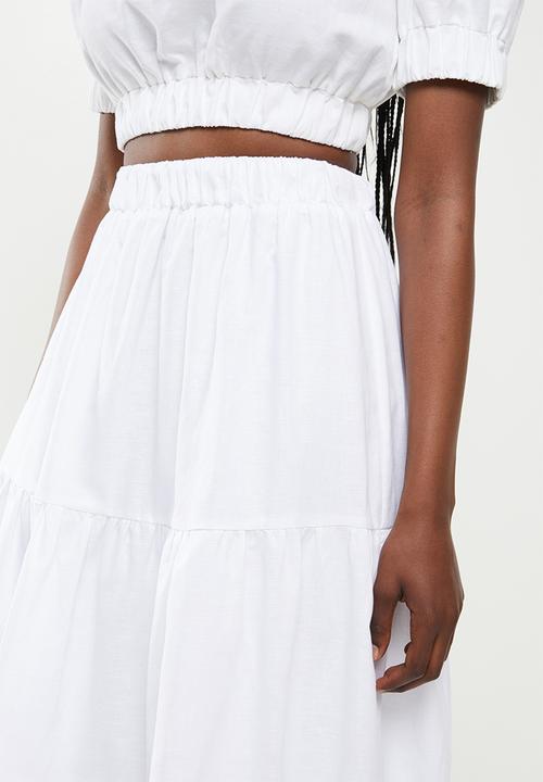 Glamorous - Tiered midi skirt coord - white
