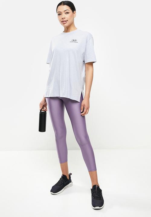 Under Armour - Oversized graphic short sleeve - grey 