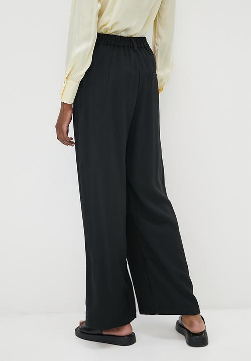 Superbalist - Wide leg trousers  - black