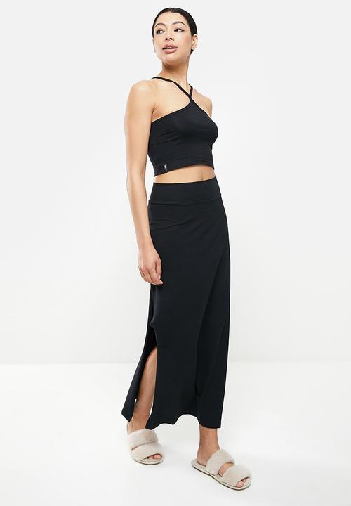 STRONG by T-Shirt Bed Co. - Maxi skirt - raven