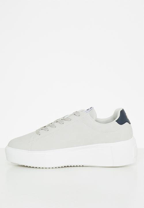FILA - Brogan - stone/navy/white