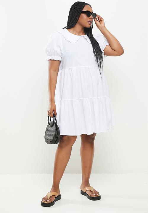 Glamorous - Plus peterpan collar tiered mini dress - white