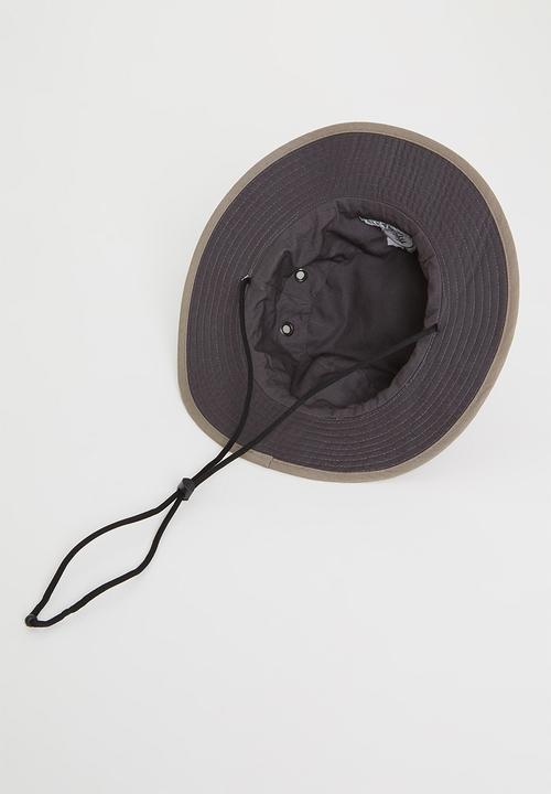 Lark & Crosse - Caleb bucket hat - khaki
