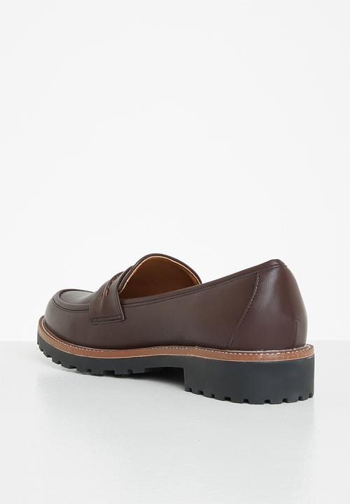 Jada - Classic penny loafer - brown