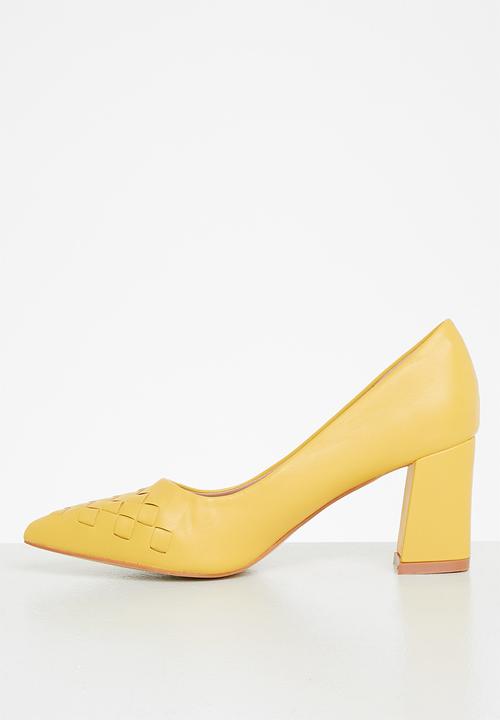 Plum - Holly plaited court heel - mustard