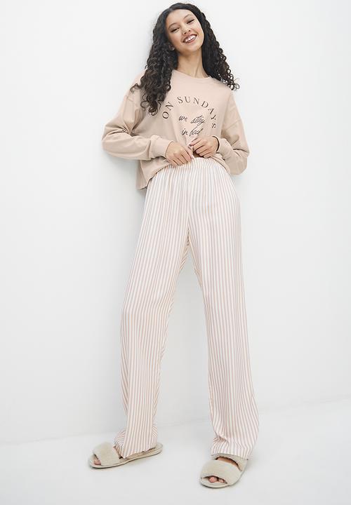 Blake - Placement print top/printed trouser sleep set - tan & stripe