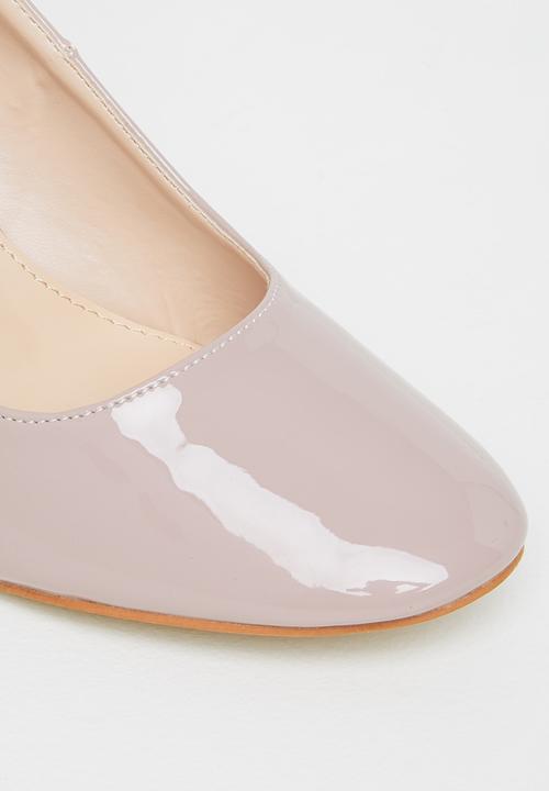 Superbalist - Kate patent block heel - neutral