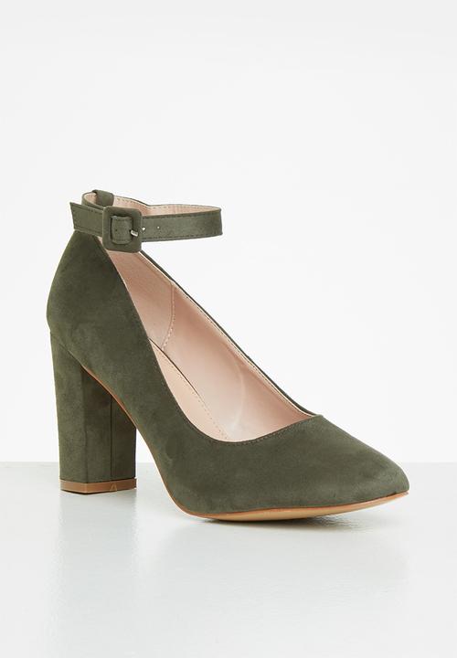 Superbalist - Kate micro-fibre block heel - olive