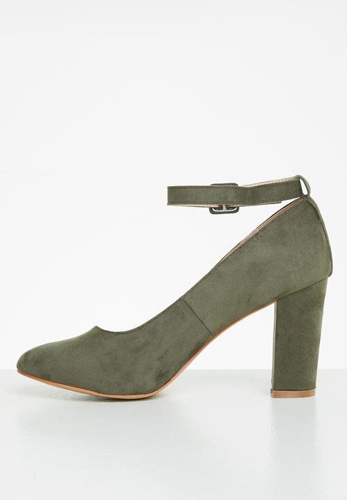Superbalist - Kate micro-fibre block heel - olive