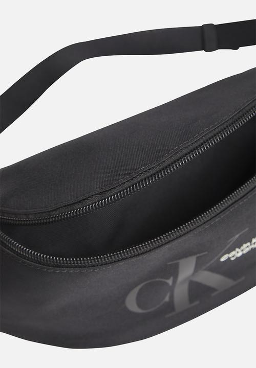 Calvin Klein - Sport essentials waistbag dyn - black