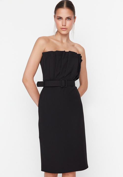 Trendyol - Ruffle top dress - black