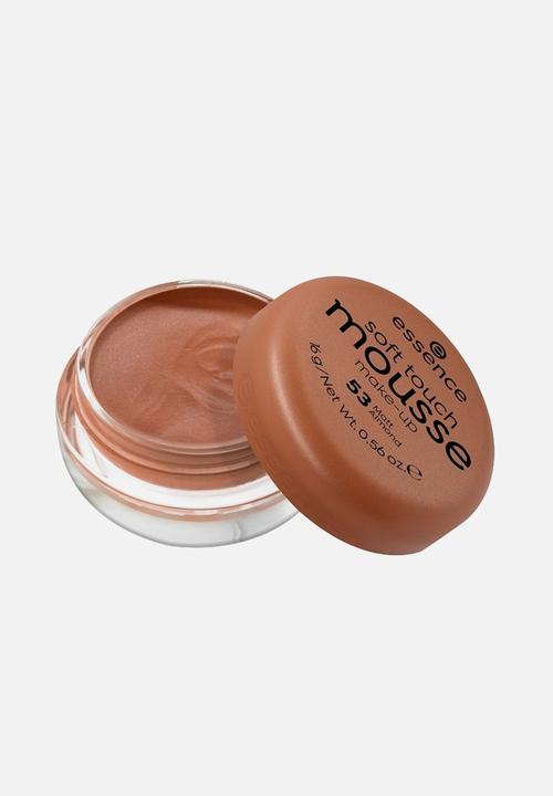 essence - Soft Touch Mousse Make-Up - Matt Almond