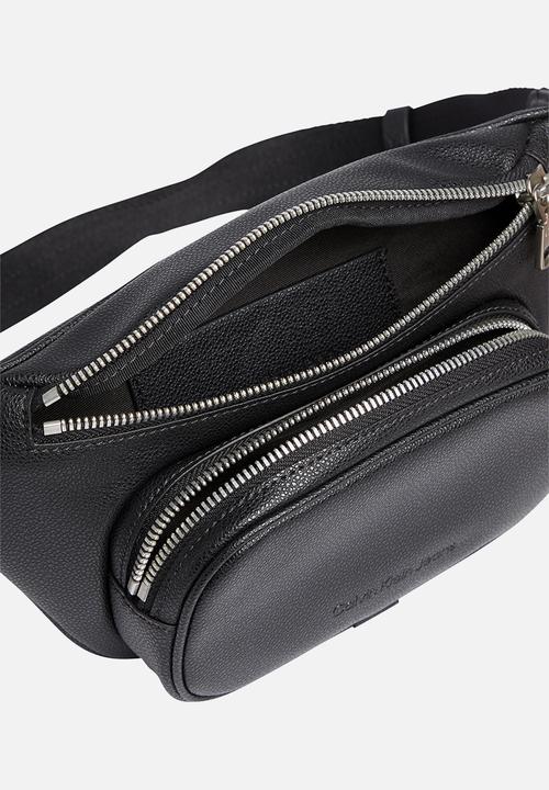 Calvin Klein - Ultralight waistbag - black