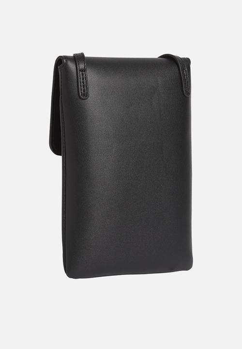 Calvin Klein - Sculpted phone xbody two tone - black