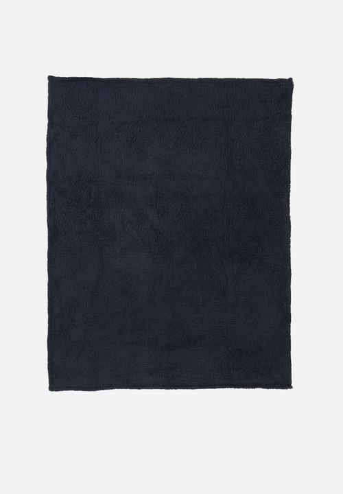 Linen House - Teddy throw - navy