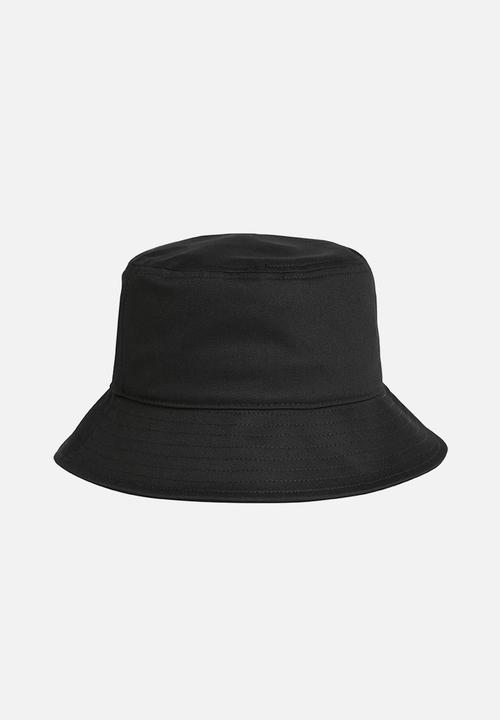 Calvin Klein - Dynamic bucket hat - black