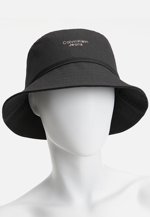 Calvin Klein - Dynamic bucket hat - black