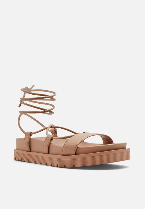 Call It Spring - Jayda sandal - medium beige
