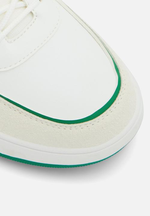 Call It Spring - Wylderr sneaker - bright green