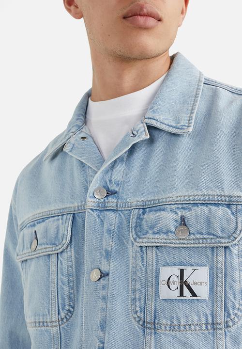 Calvin Klein - Regular 90s denim jacket - light blue 